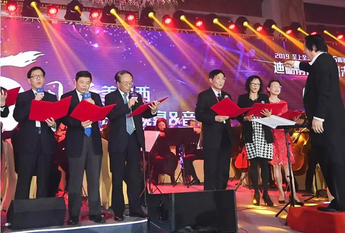 合唱：《我和我的祖国》